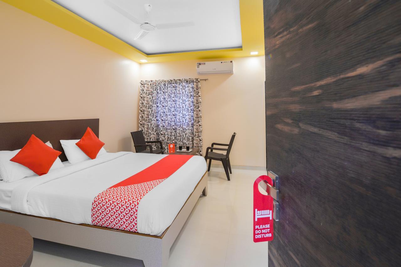 Oyo 13150 Mangal Residency Hotel Lonavala Eksteriør billede