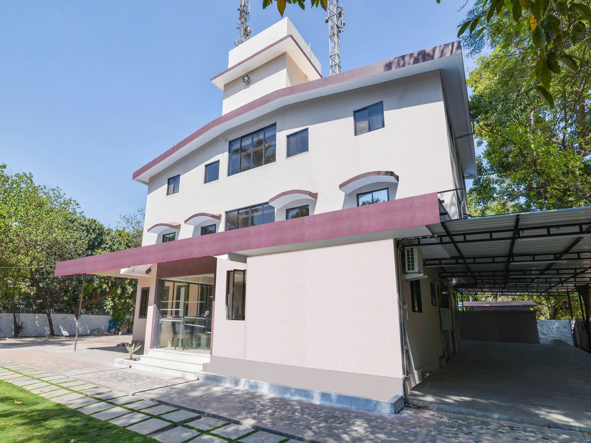 Oyo 13150 Mangal Residency Hotel Lonavala Eksteriør billede